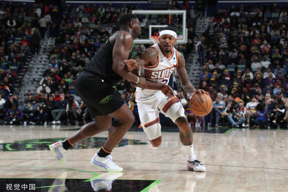 色球員的配 色球員的配