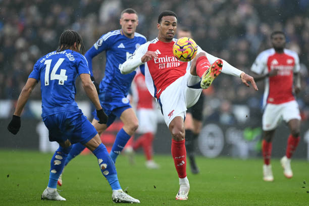 快船逐渐采 快船逐渐采