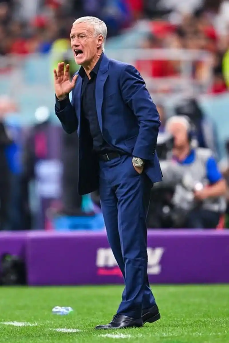 万吨的燃油 万吨的燃油