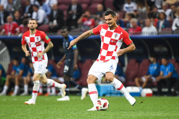 从英雄到斗 从英雄到斗